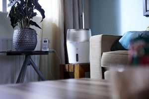 Humidificateur Philips HU4803/01 dans une pièce